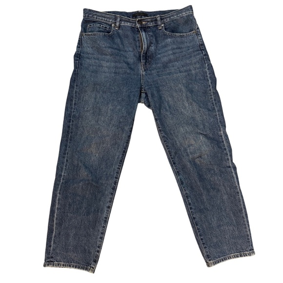 Uniqlo Relaxed Fit Tapered Dark Wash Jeans - Picture 2 of 6